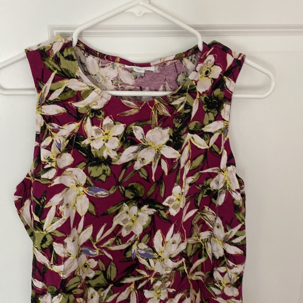 J. Jill top floral print, size M, 95% cotton 5% spandex - Picture 2 of 4